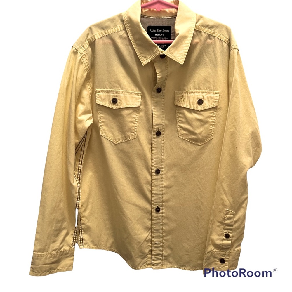 Calvin Klein boys button down A19